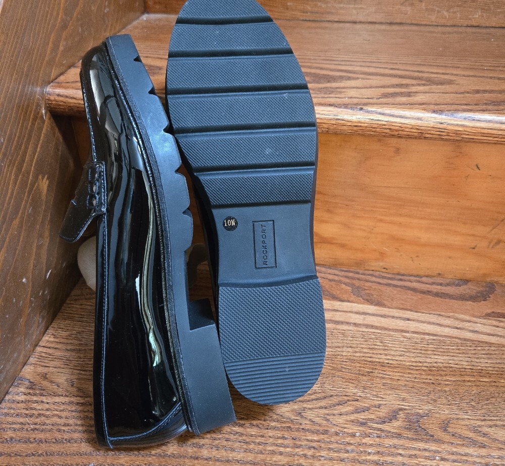 Rockport Women’s Black Patent Leather Penny Loafers - Picture 5 of 9